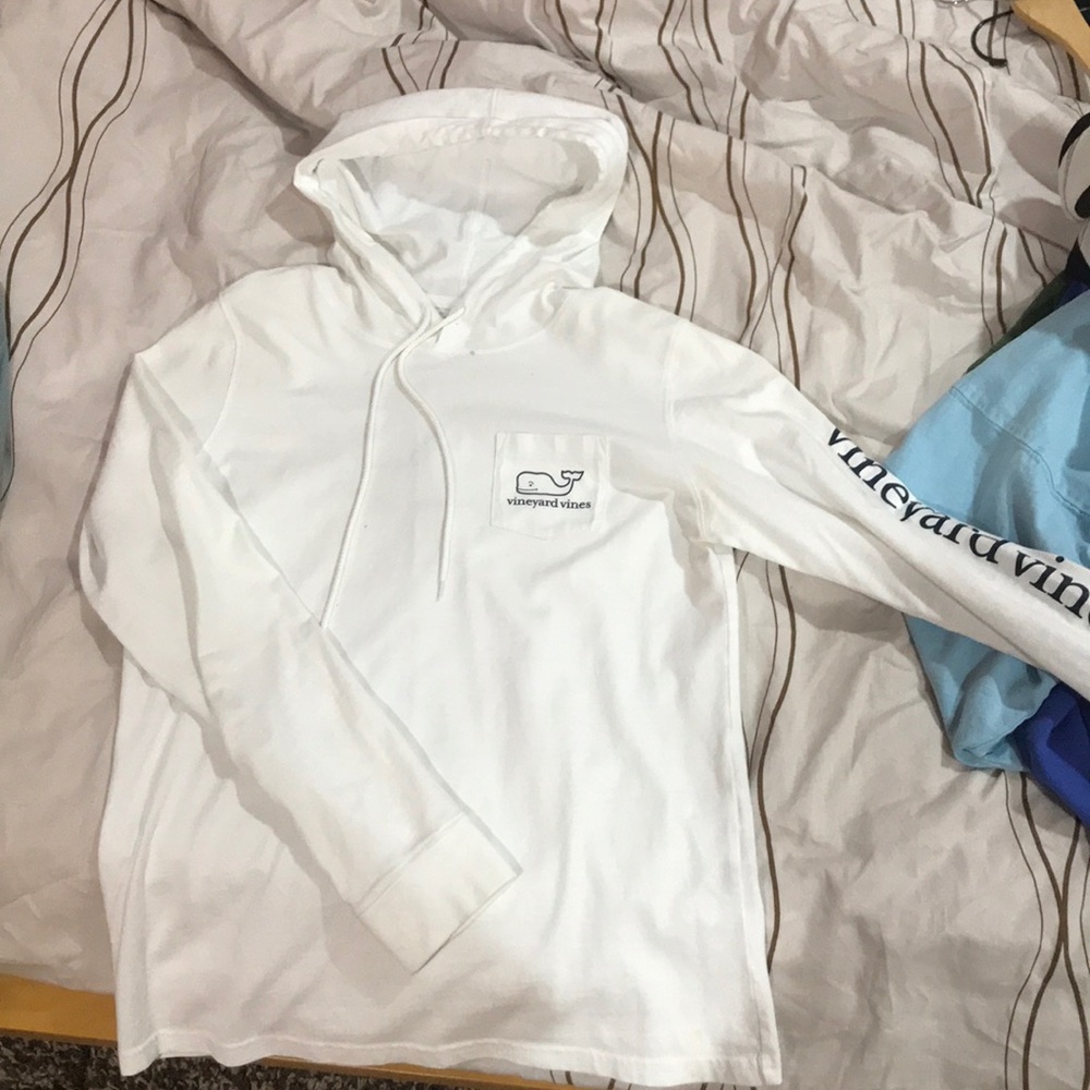 Hooded pullover